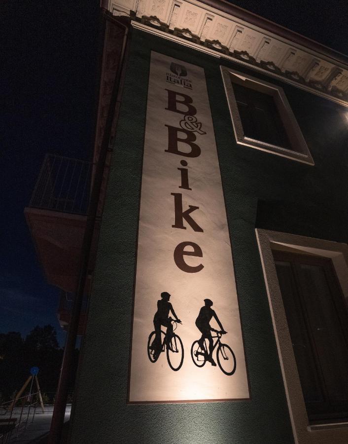 B & Bike Di Ristorante Italia Mombello Monferrato Ngoại thất bức ảnh