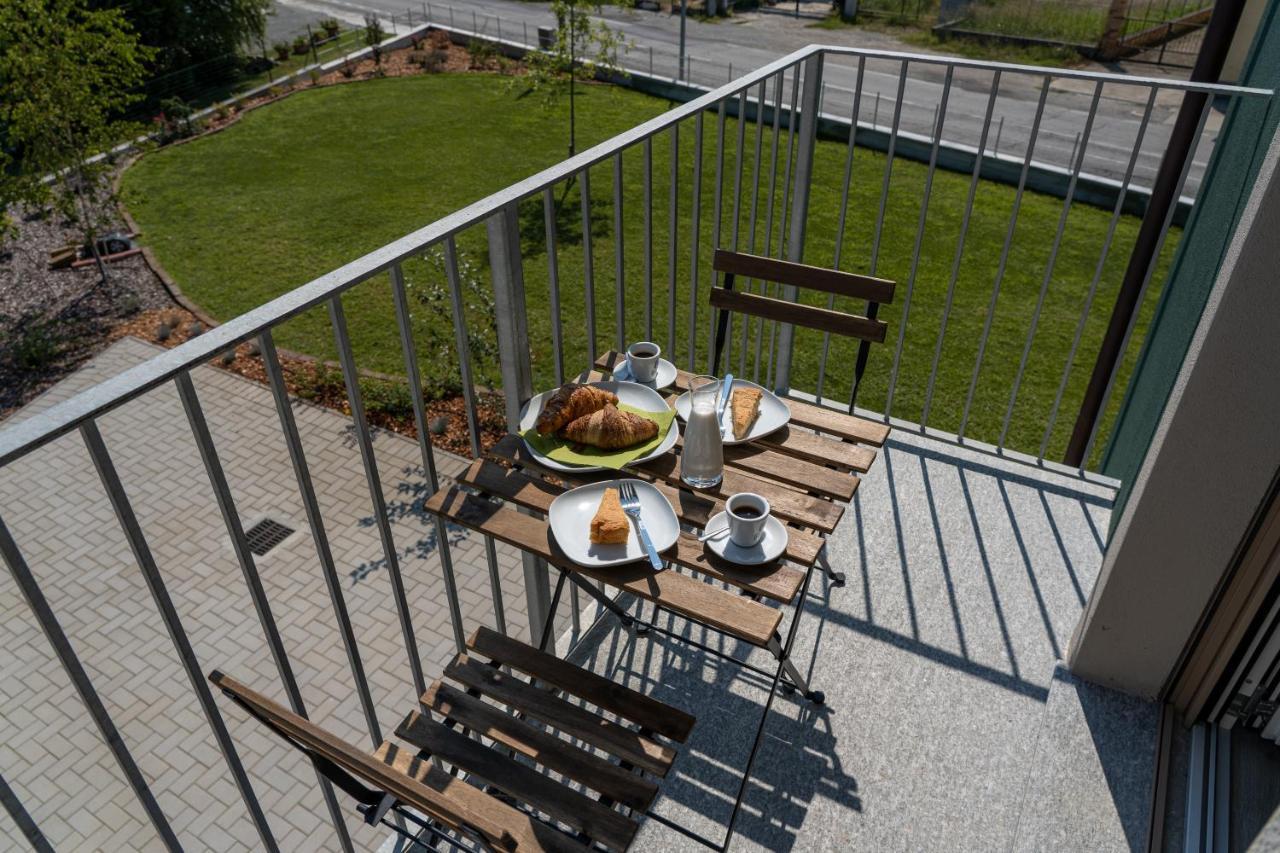 B & Bike Di Ristorante Italia Mombello Monferrato Ngoại thất bức ảnh